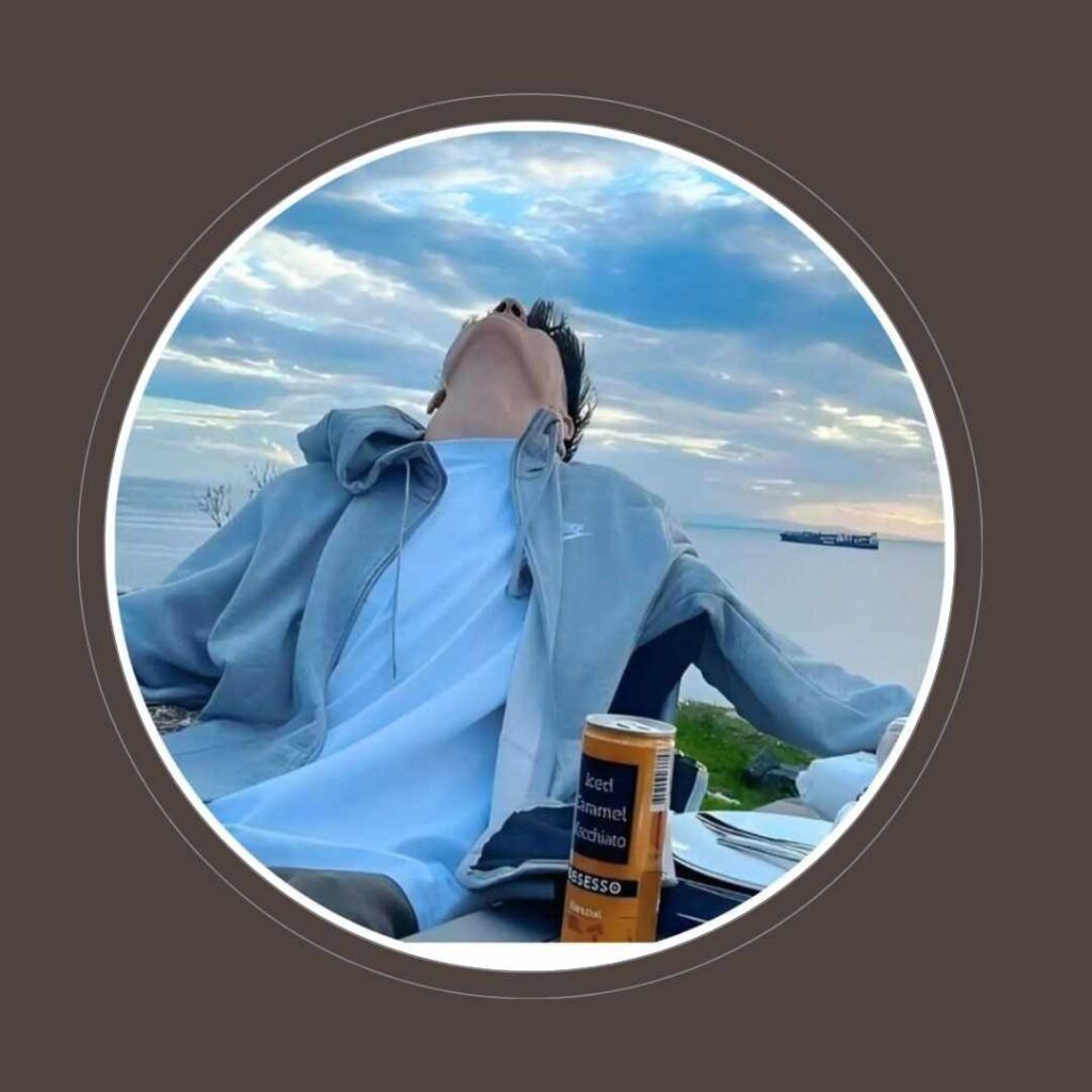 Facebook Alone Boy DP