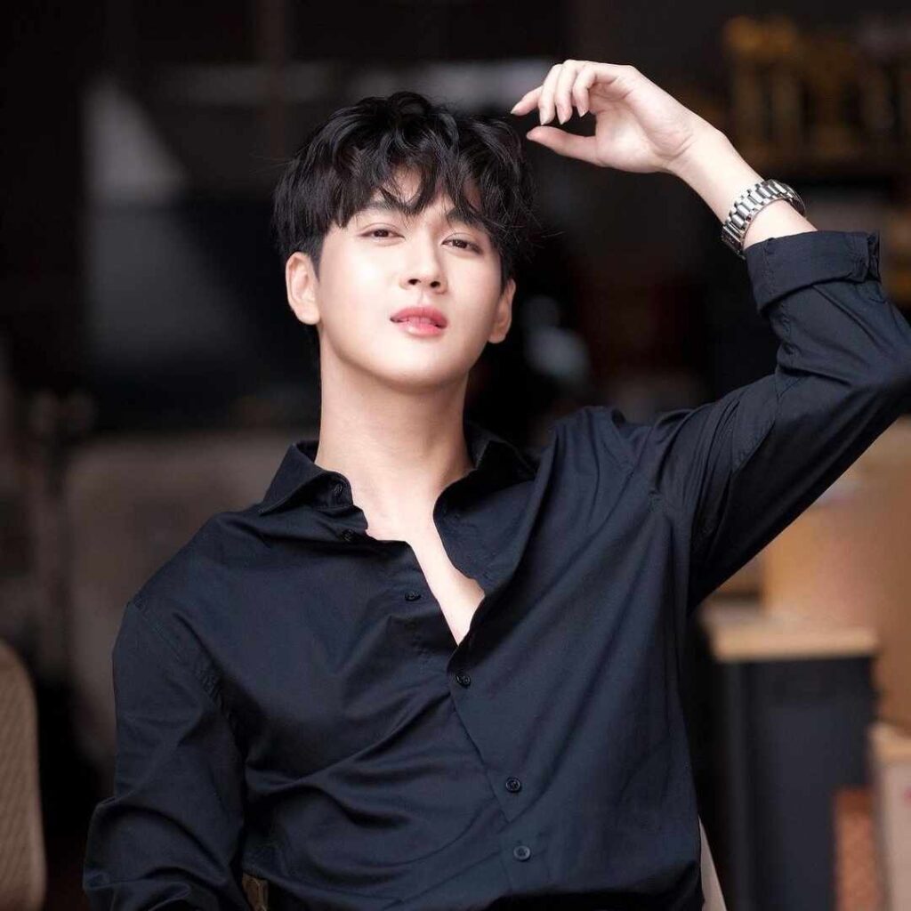 Facebook Alone Boy DP